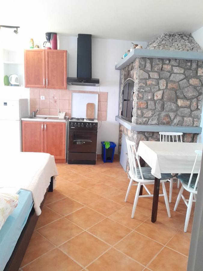 Kiko 2 Appartement Senj  Buitenkant foto